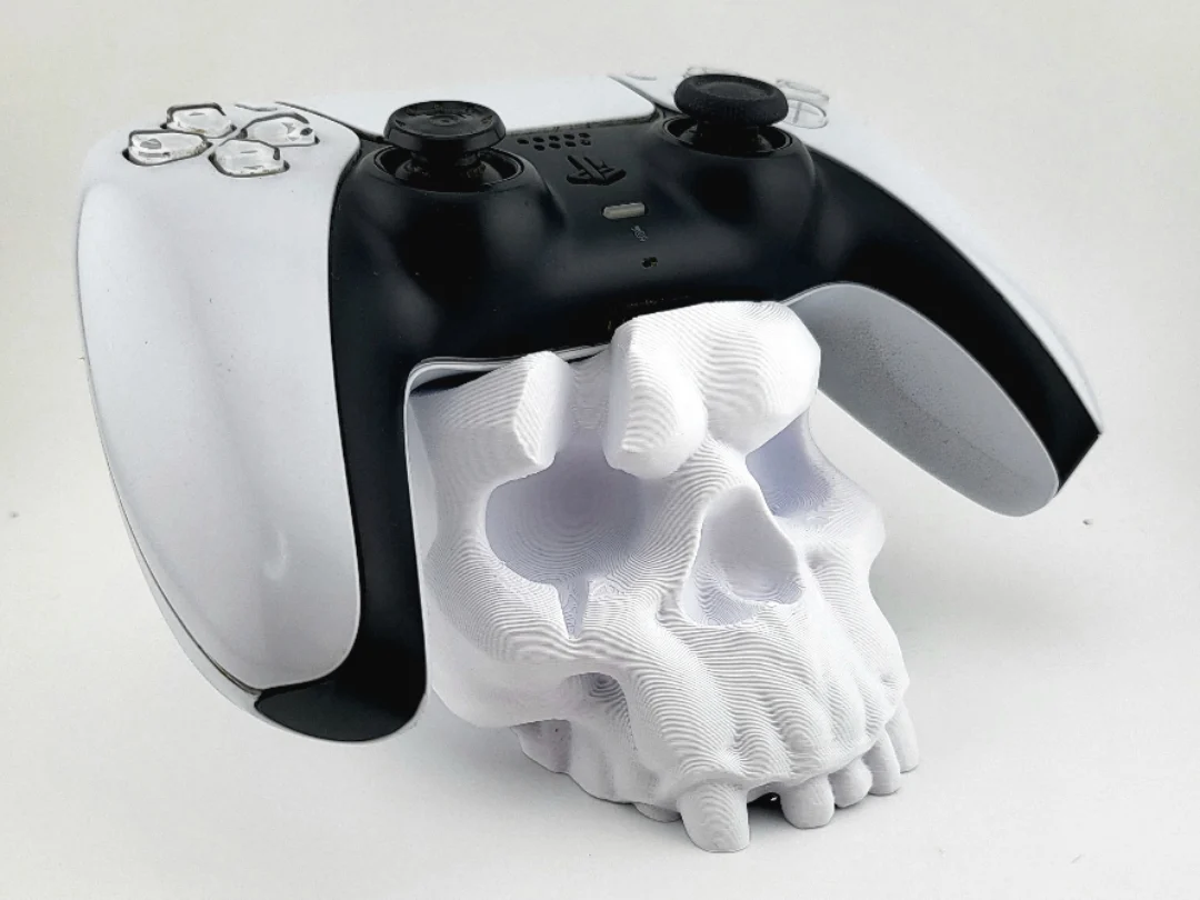 астольная подставка-держатель для геймпада «Cyber Skull» / Держатель контроллера PS5 и Xbox в виде черепа