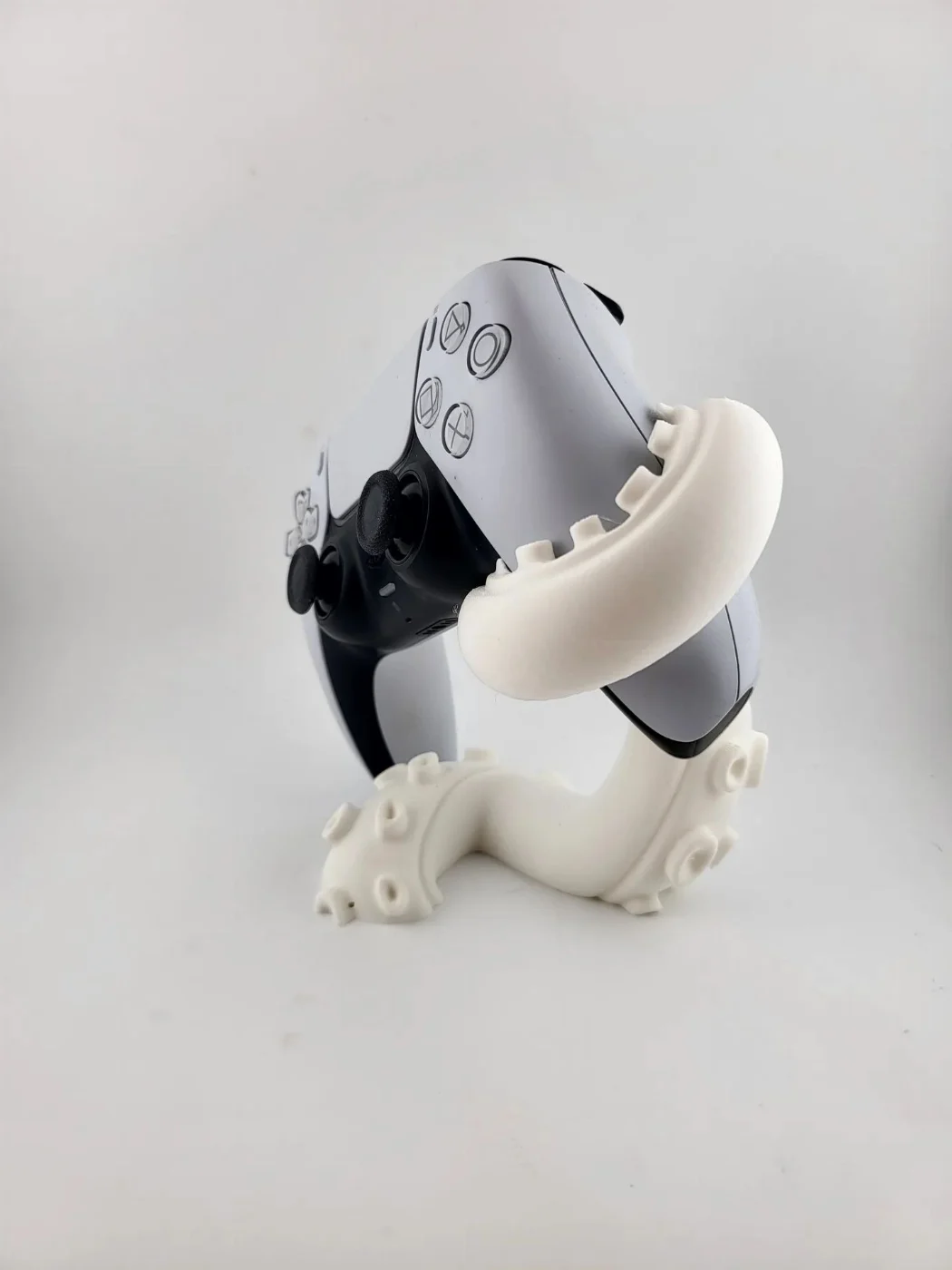 Вертикальная подставка Kraken для геймпада - щупальце-держатель контроллера PS5